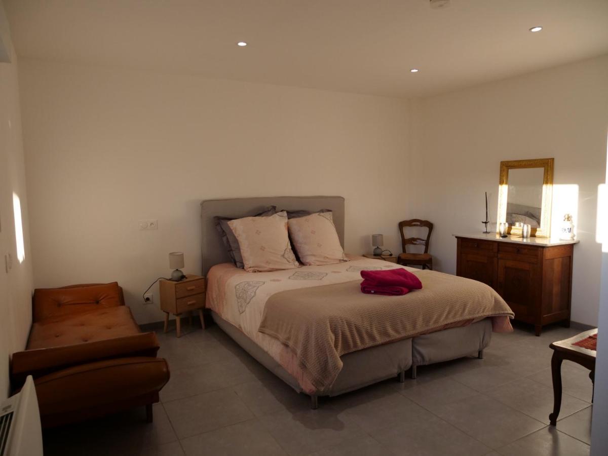 La Grange Du Bosquet Bed and Breakfast Honnecourt-sur-Escaut Værelse billede